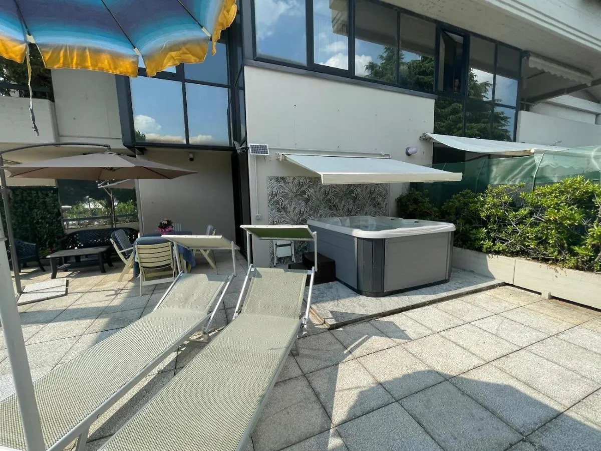 Apartment Garda Fantasy Paradise Silver O Gold Desenzano del Garda